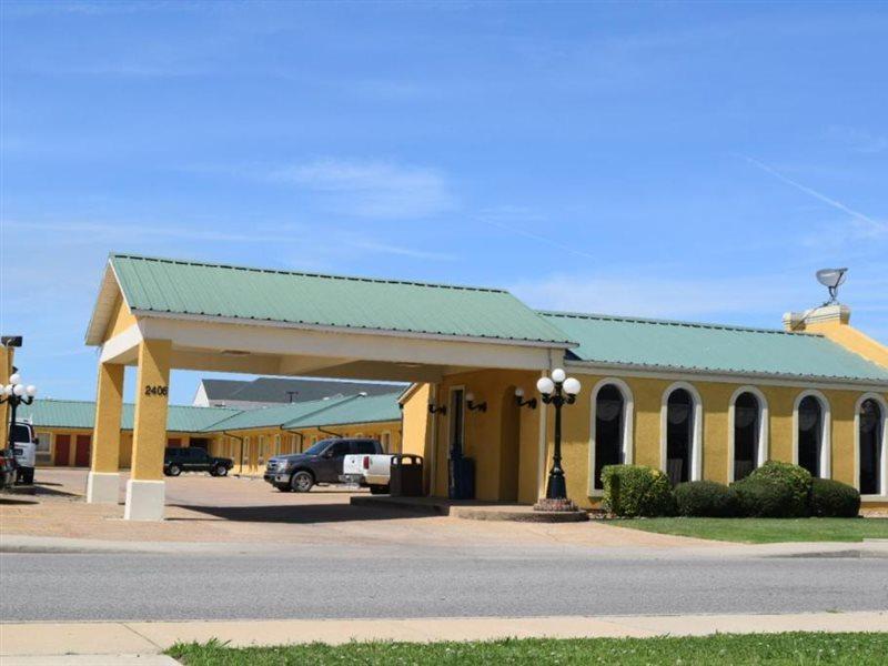 Econo Lodge Jonesboro Bagian luar foto