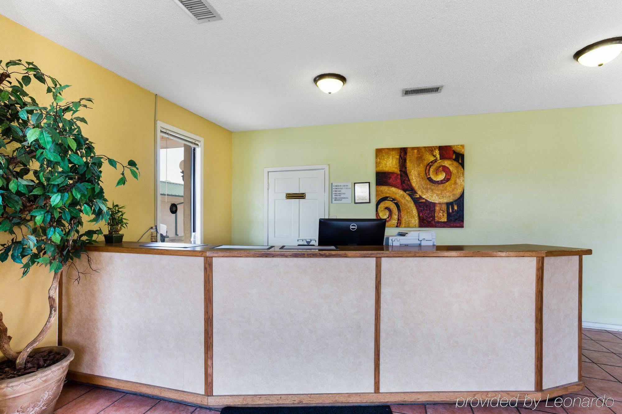 Econo Lodge Jonesboro Bagian luar foto